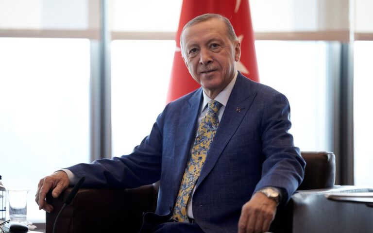 Η Τουρκία παγώνει όλες τις εμπορικές σχέσεις με το Ισραήλ