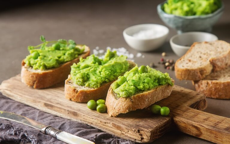 Αρακάς αντί avocado toast για τους Βρετανούς λόγω ακρίβειας
