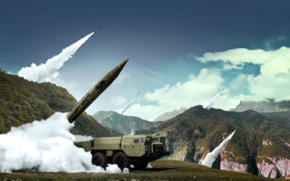 Βόρεια Κορέα: Εκτόξευση βαλλιστικού πυραύλου και κατηγορίες κατά ΗΠΑ «για αύξηση των εντάσεων»