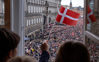Δανία: Η Μαργαρίτα Β’ παραιτήθηκε, ο Φρειδερίκος Ι’ νέος βασιλιάς