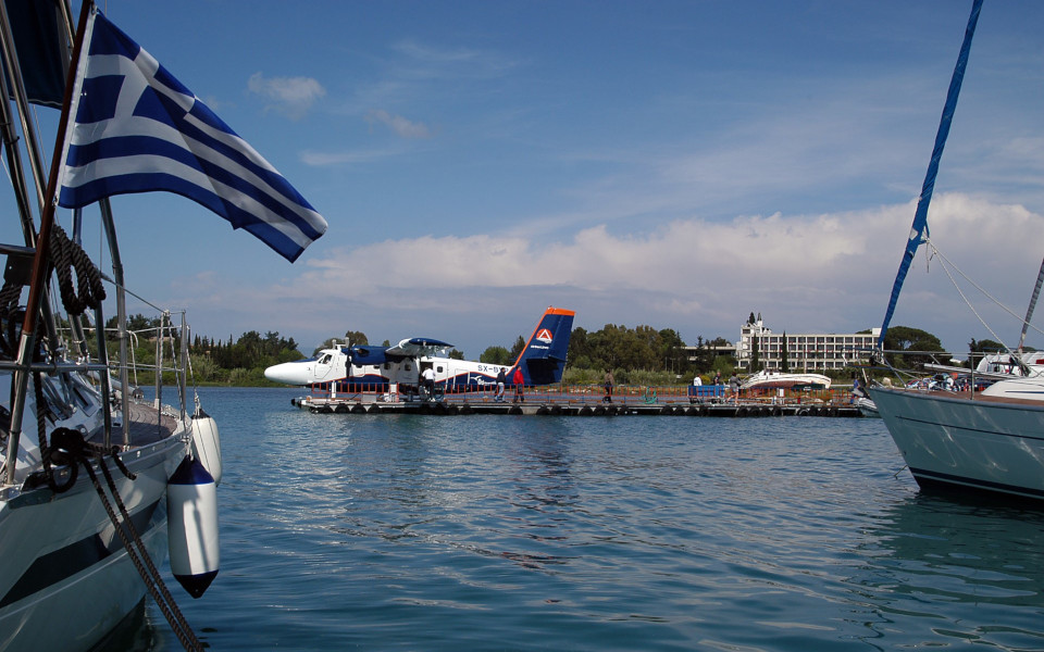 Εγκρίθηκαν Υδάτινα Πεδία στα Διαπόντια Νησιά για πτήσεις υδροπλάνων-2