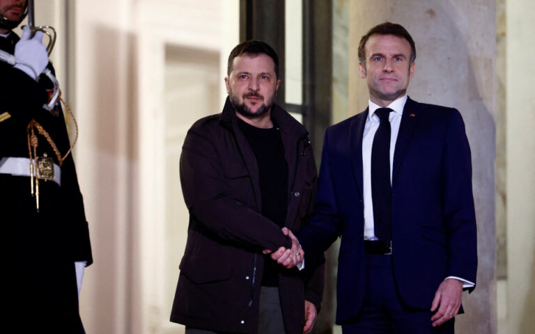 Γαλλία: Δέσμευση για αποστολή στρατιωτικής βοήθειας 3 δισ. ευρώ στην Ουκρανία φέτος