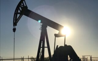 Πετρέλαιο: ΗΠΑ και Κίνα οδηγούν τις τιμές σε πτώση 3%