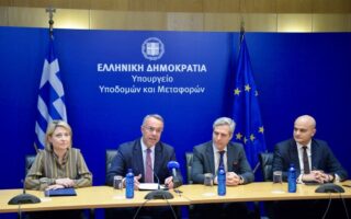 Σύμβαση για 100 λεωφορεία φυσικού αερίου – Το 2025 θα κυκλοφορούν στην Αθήνα