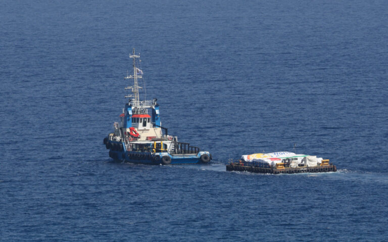 Κύπρος: Συνεχίζουν την πορεία τους προς τη Γάζα τα τρία πλοία που μεταφέρουν ανθρωπιστική βοήθεια