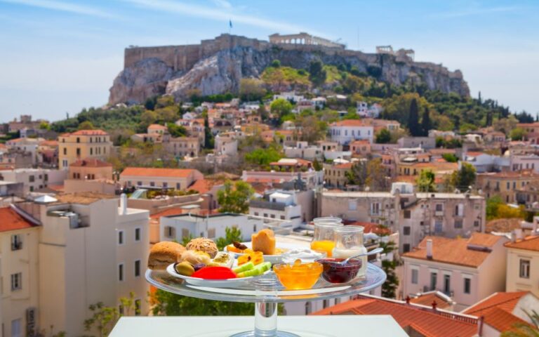 Breakfast at… Η Αθήνα στις καλύτερες πόλεις στην Ευρώπη για πρωινό