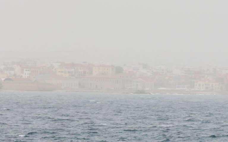 Η Μεσόγειος «τροπικοποιείται» – Ρεκόρ υψηλών θερμοκρασιών